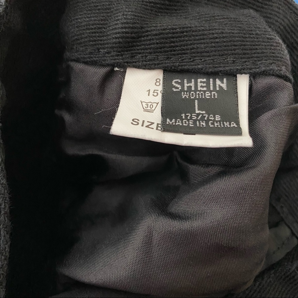 High Rise Black Distressed Ripped Jeans Size Large - Picture 8 of 10